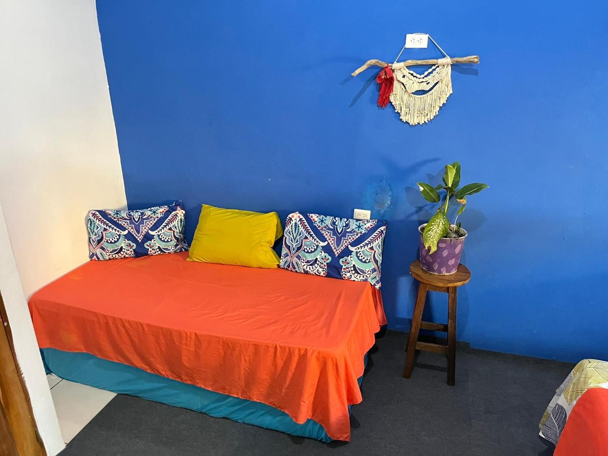 Passifloras Hostel Quepos Eksteriør bilde